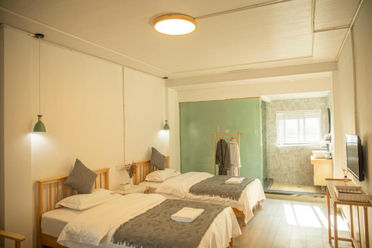 雪湖轻奢民宿 Snowlake Inn Shangri-La Exterior photo